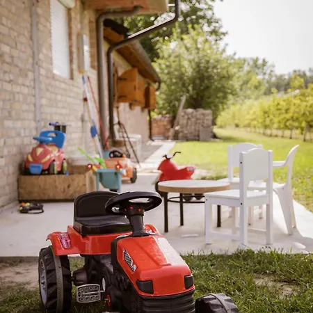 Vikendica Dar Case de vacanță Begec